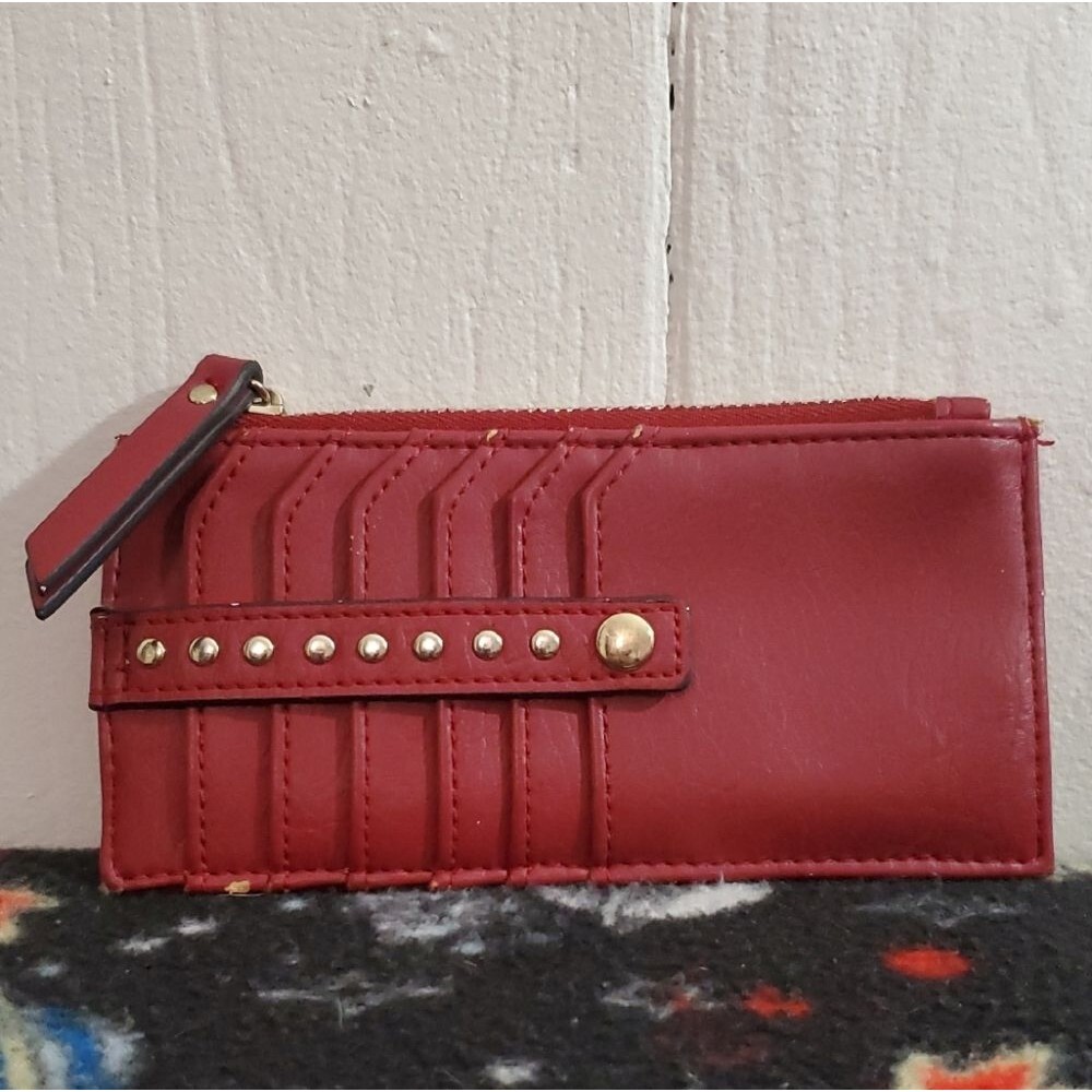 Chic Red Women's Card Holder with Gold Accents